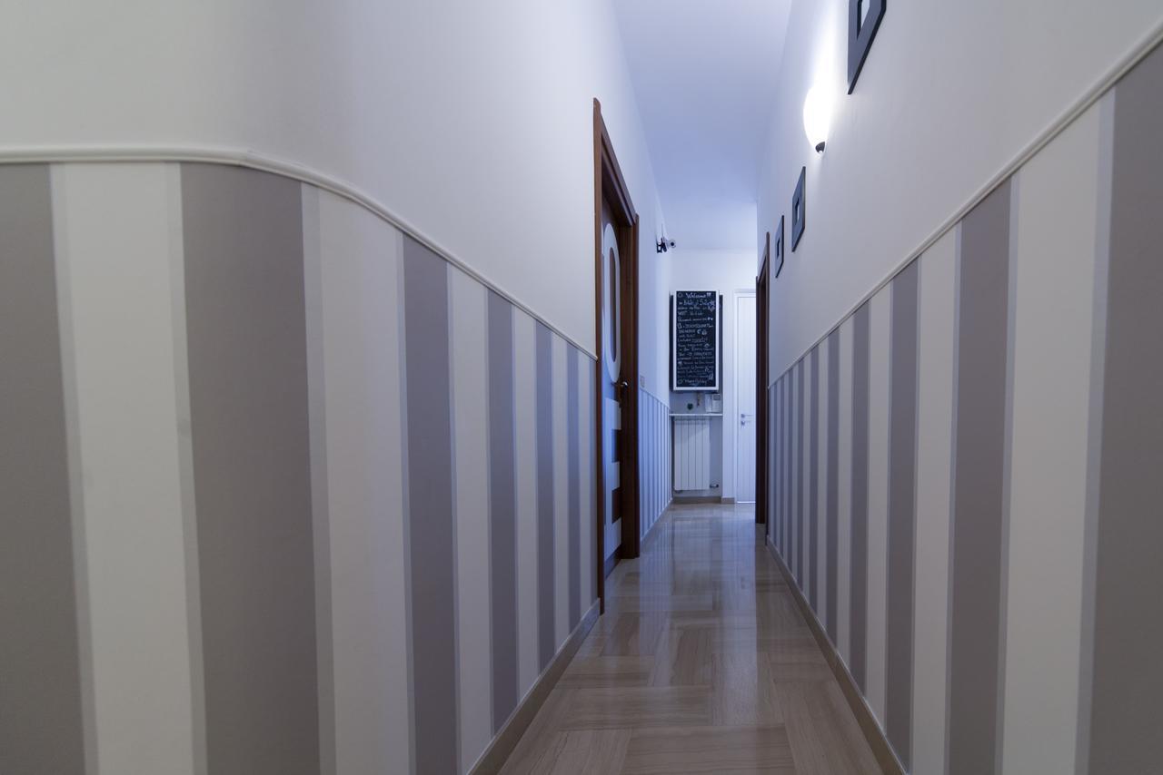 Il Sole Hotel ตรานิ ภายนอก รูปภาพ
